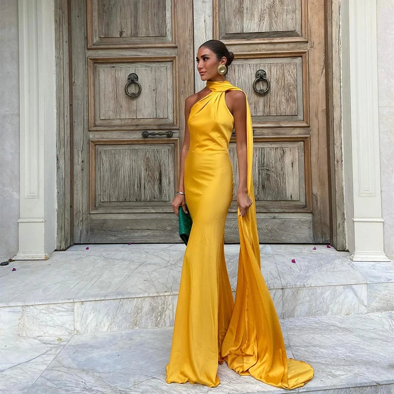 Robe de soirée en satin à ruban Isaure