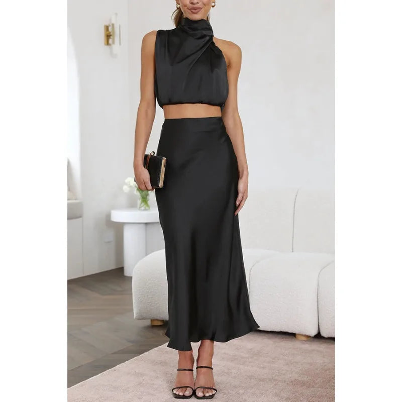 Ensemble haut col montant et jupe longue en satin Romane