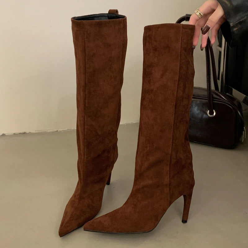 Botas altas de punta afilada Noëlie