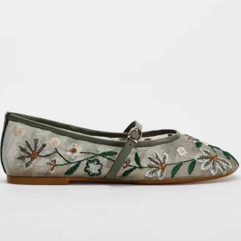 Ballerines en filet brodé Coline