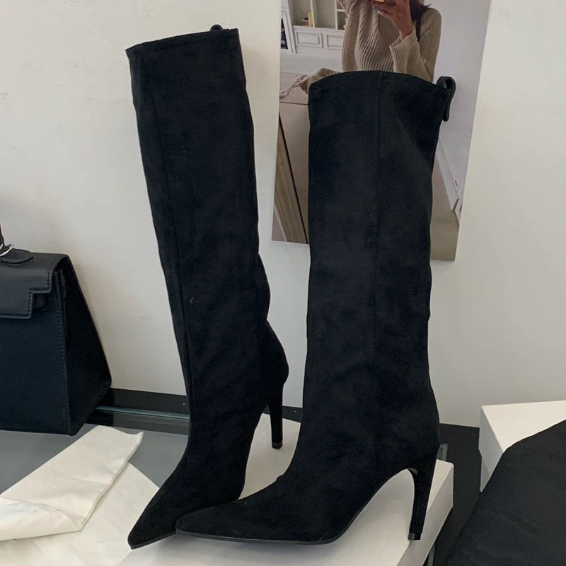 Botas altas de punta afilada Noëlie