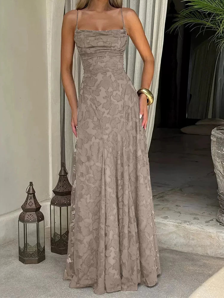 Robe longue brodée de fleurs Micheline