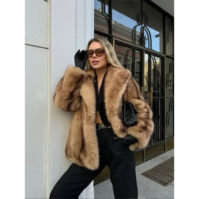 Manteau en fausse fourrure dégradée Clarisse