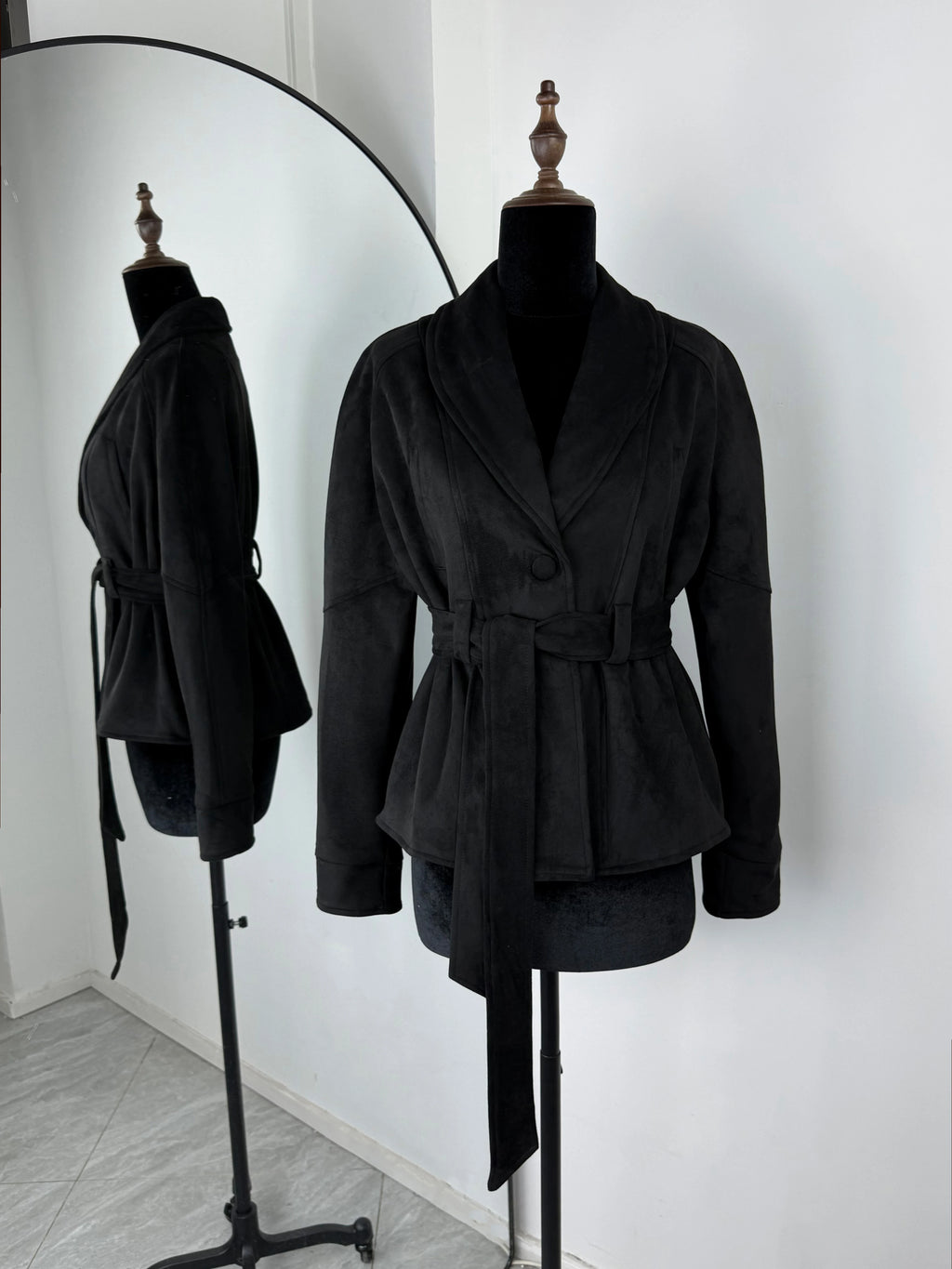 Jacke in Wildlederoptik mit Bindeband Babette