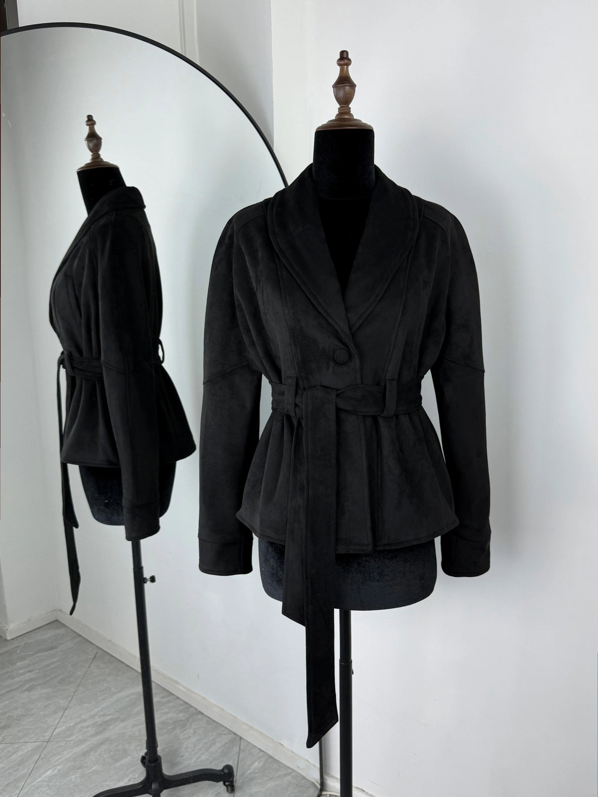 Jacke in Wildlederoptik mit Bindeband Babette