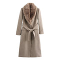 Manteau ceinturé à col en fausse fourrure Lisette