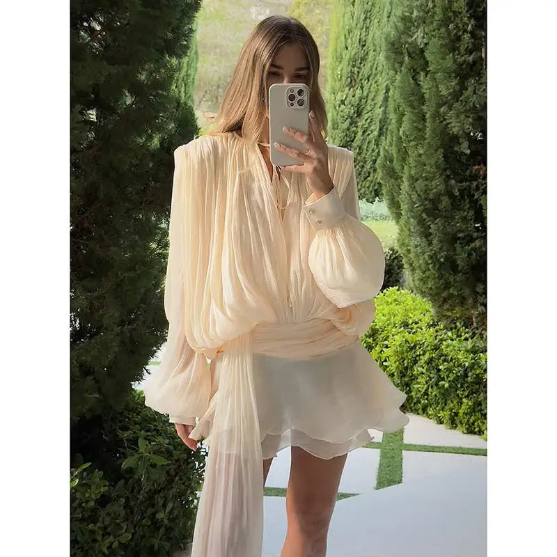 Robe en tulle drapée à manches évasées Carmen