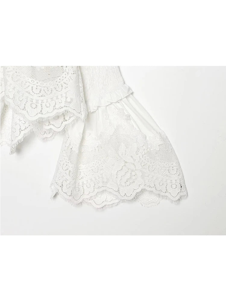 Blouse brodée en dentelle Josiane