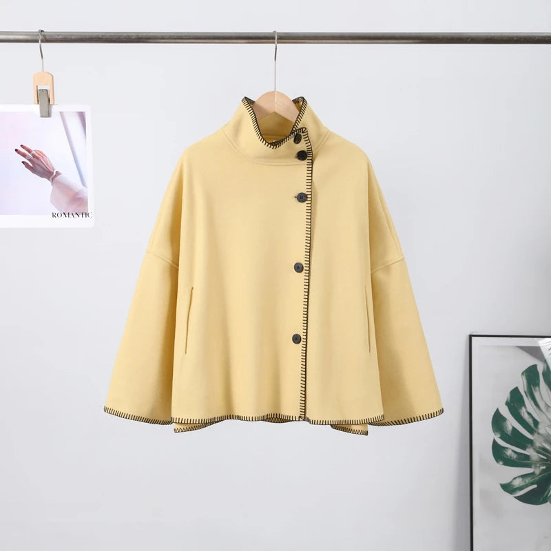 Manteau court à col montant Margaux-Anne