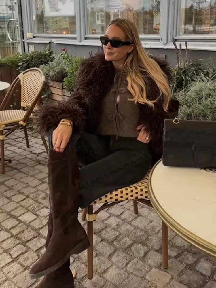 Veste en fausse fourrure à franges Arielle