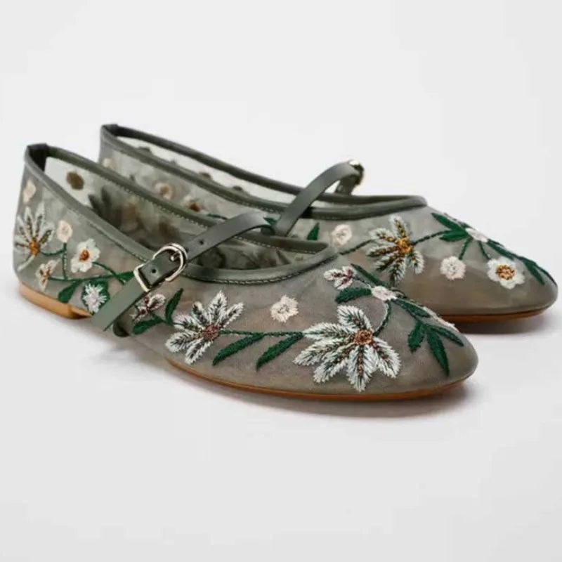 Ballerines en filet brodé Coline
