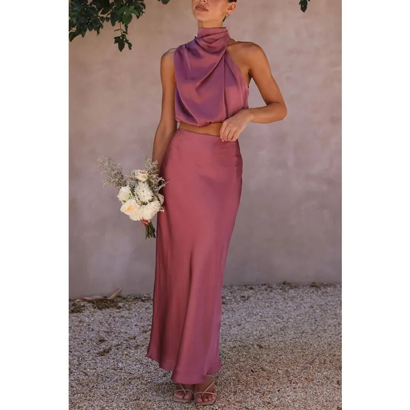 Ensemble haut col montant et jupe longue en satin Romane