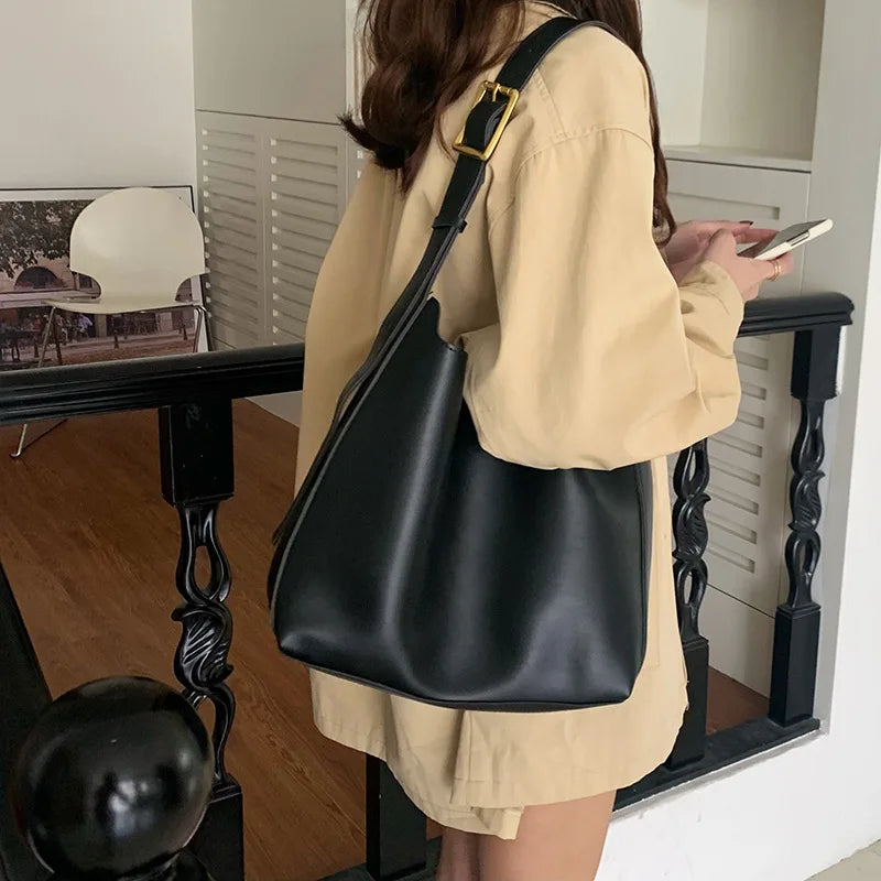 Sac seau avec pochette Ginette