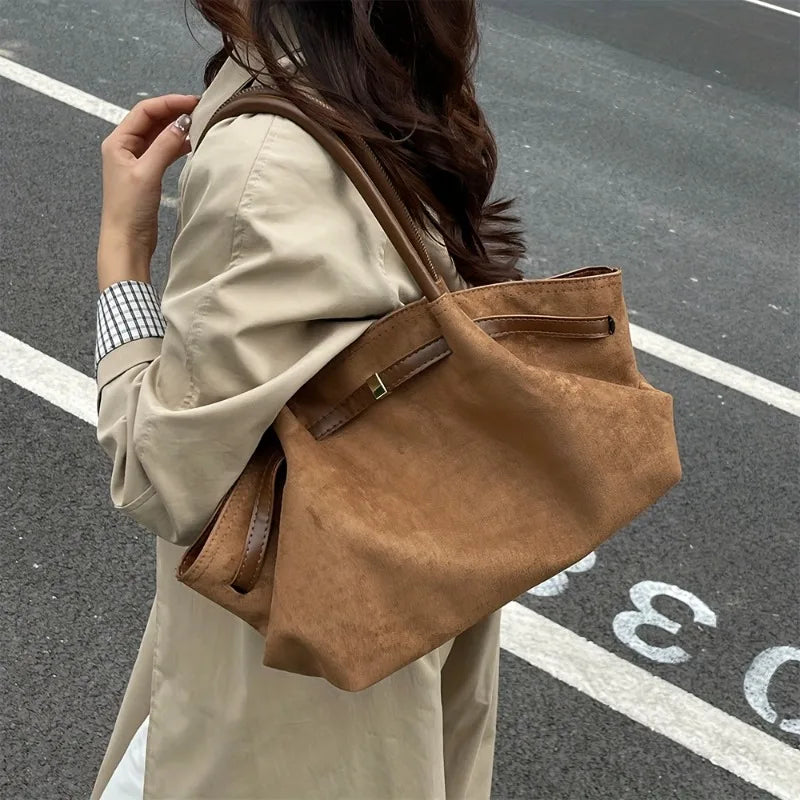 Cabas minimaliste effet suède Ève