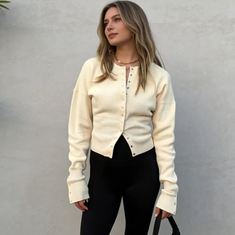 Félicité round-neck button cardigan