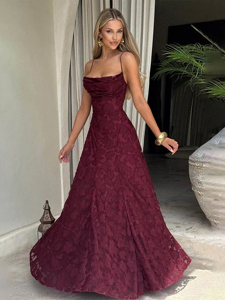 Robe longue brodée de fleurs Micheline
