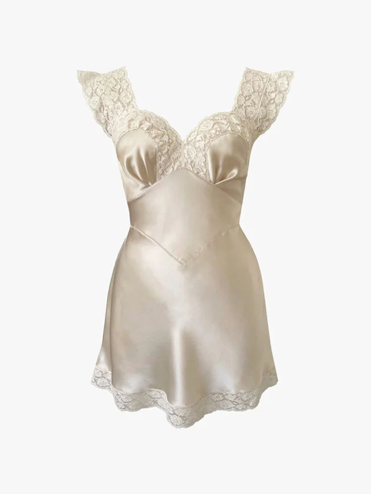 Robe longue en satin et dentelle Victoire