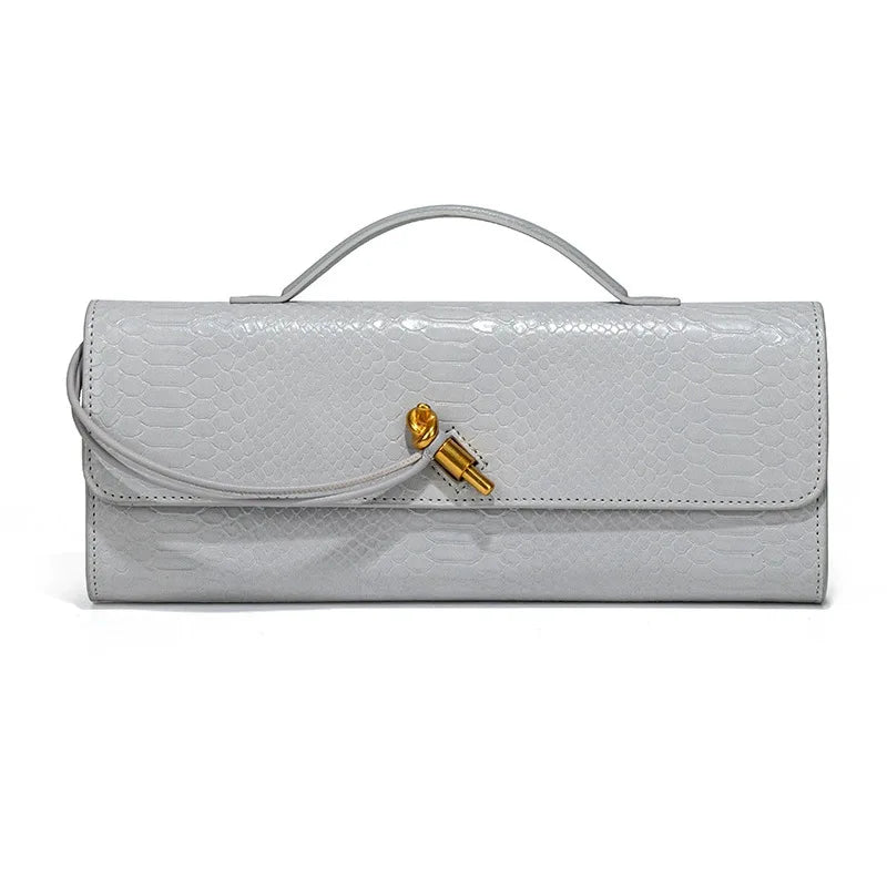 Sac baguette tressé effet serpent Yvette