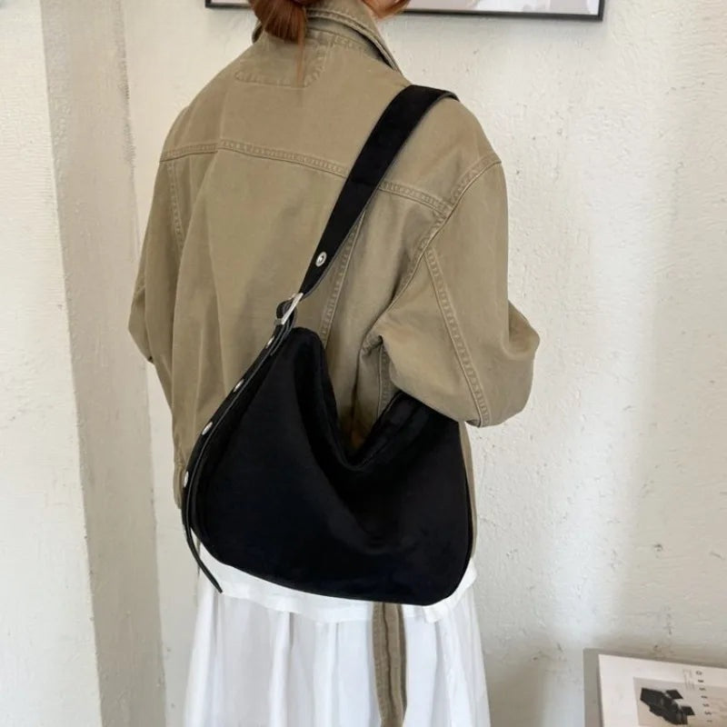 Sac hobo froncé effet suède Luce