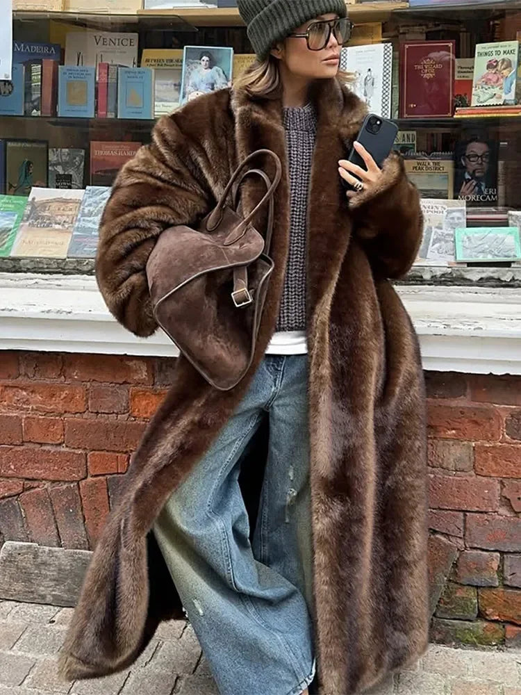 Manteau oversize en fausse fourrure Fanny