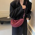 Petit sac bandoulière arrondi effet suède Bertille